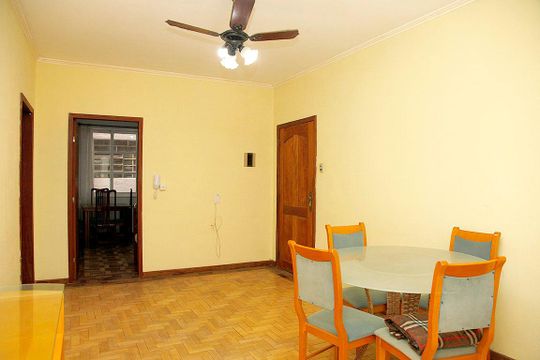Sala de apartamento à venda com 2 quartos, 80m² em Floresta, Porto Alegre