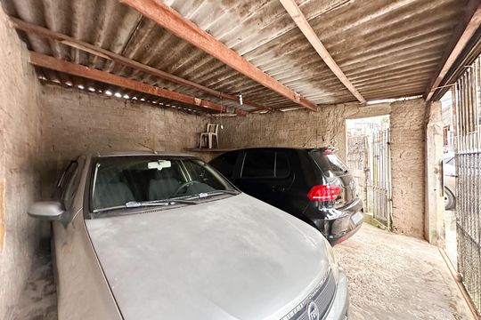 Garagem de casa à venda com 2 quartos, 50m² em Ferrazópolis, São Bernardo do Campo