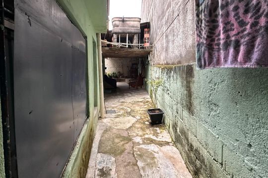 Quintal de casa à venda com 2 quartos, 50m² em Ferrazópolis, São Bernardo do Campo