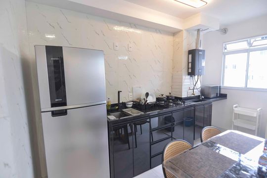 Cozinha de apartamento à venda com 2 quartos, 46m² em Santo Cristo, Rio de Janeiro