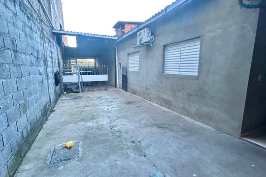 Área de Serviço - Quintal  de casa para alugar com 2 quartos, 131m² em Vila Real, Guarulhos