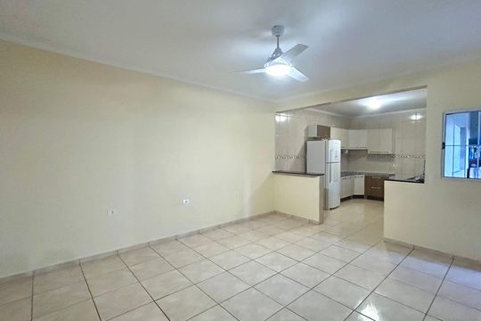 Sala de casa para alugar com 2 quartos, 131m² em Vila Real, Guarulhos