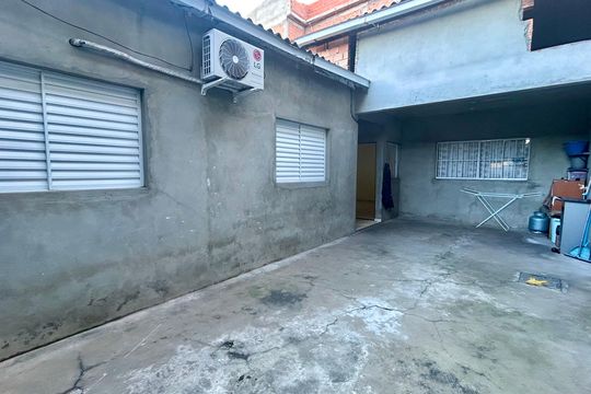 Área de Serviço - Quintal  de casa para alugar com 2 quartos, 131m² em Vila Real, Guarulhos