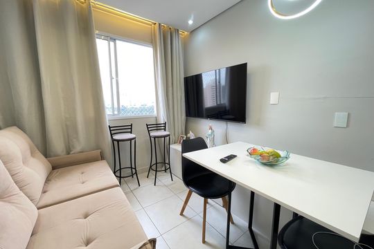 Sala de apartamento para alugar com 2 quartos, 32m² em Jardim Celeste, São Paulo