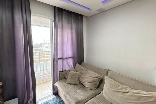 Sala de apartamento à venda com 2 quartos, 44m² em Vila Itapegica, Guarulhos