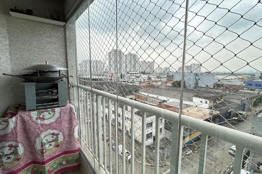 Varanda da Sala de apartamento à venda com 2 quartos, 44m² em Vila Itapegica, Guarulhos