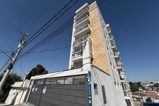 Apartamento para alugar com 1 quarto, 42m² em Vila Bertioga, São Paulo