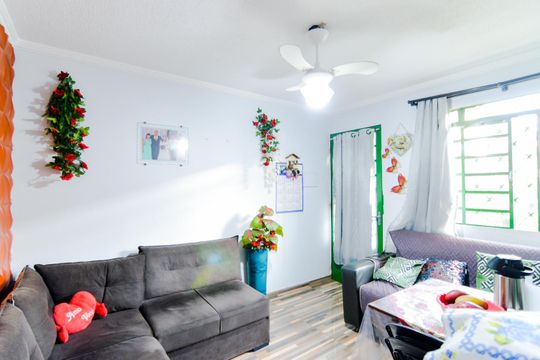 Sala de casa de condomínio para alugar com 2 quartos, 41m² em Jardim Santo Expedito, Guarulhos