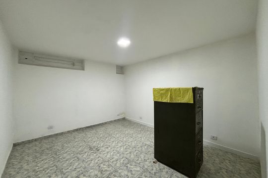 Area de baixo de kitnet/studio para alugar com 1 quarto, 25m² em Pinheiros, São Paulo