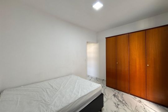 Quarto de kitnet/studio para alugar com 1 quarto, 25m² em Pinheiros, São Paulo