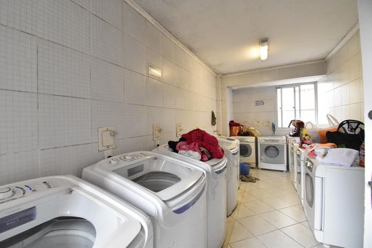 Apartamento à venda com 1 quarto, 24m² em Centro, Curitiba