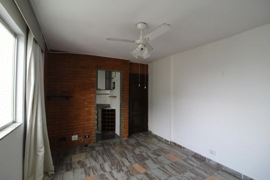 Sala de apartamento à venda com 2 quartos, 50m² em Barra Olímpica, Rio de Janeiro
