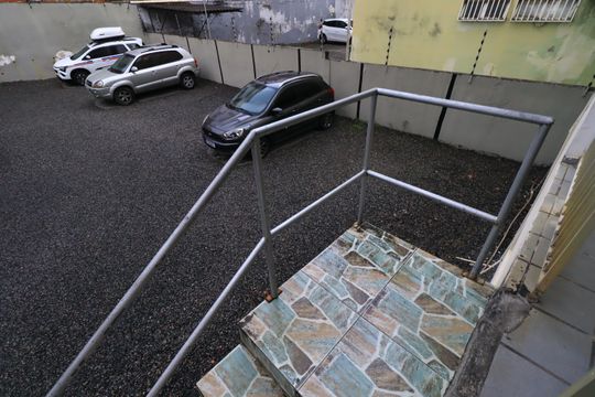 Apartamento para alugar com 1 quarto, 80m² em Costa Azul, Salvador
