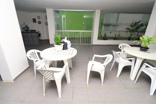 Apartamento para alugar com 1 quarto, 80m² em Costa Azul, Salvador