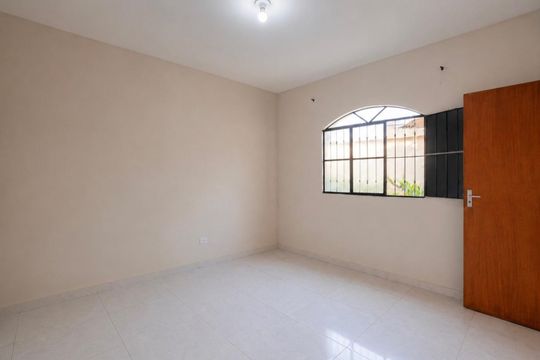 Casa para alugar com 2 quartos, 60m² em Alcantara, São Gonçalo