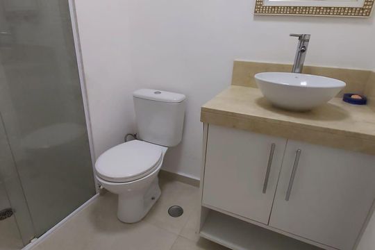 Banheiro de apartamento à venda com 2 quartos, 68m² em Ipiranga, São Paulo