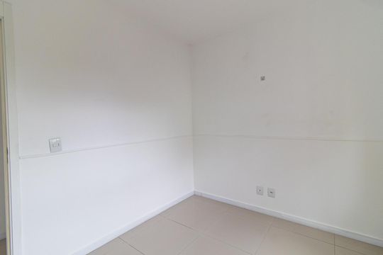 Quarto 1 de apartamento para alugar com 2 quartos, 58m² em Vila Nova, Porto Alegre