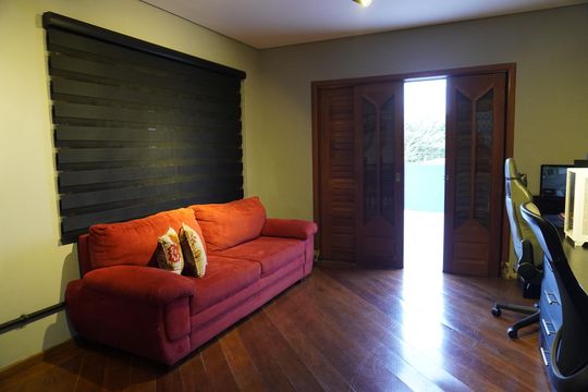 Casa à venda com 4 quartos, 328m² em Jardim Nossa Senhora do Carmo, São Paulo
