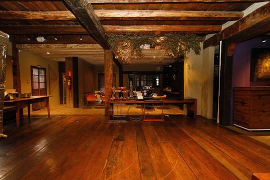 Sala de casa à venda com 3 quartos, 245m² em Santa Lúcia, Belo Horizonte