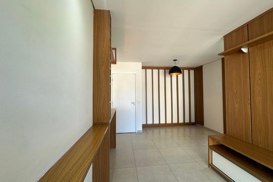 Sala de apartamento à venda com 3 quartos, 73m² em Tamboré, Barueri