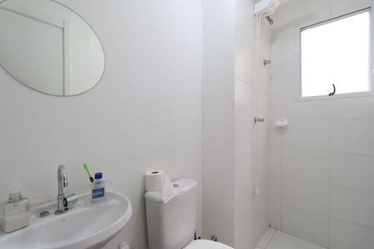 Banheiro  de apartamento para alugar com 1 quarto, 32m² em Várzea da Barra Funda, São Paulo