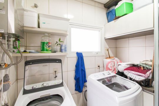 Cozinha e Área de Serviço de casa de condomínio para alugar com 3 quartos, 225m² em Neópolis, Gravataí
