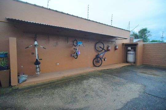 bicicletario de apartamento à venda com 2 quartos, 67m² em Rio dos Sinos, São Leopoldo