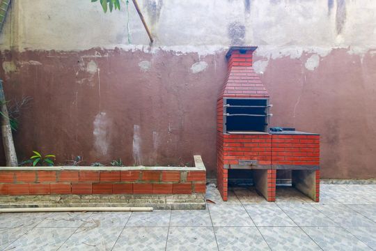 Churrasqueira de casa para alugar com 2 quartos, 93m² em Jardim Atlantico, São Paulo