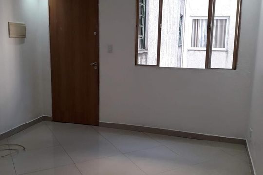 Apartamento à venda com 2 quartos, 47m² em COHAB, São Paulo