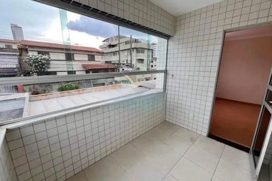 Varanda  de apartamento para alugar com 3 quartos, 90m² em Carlos Prates, Belo Horizonte