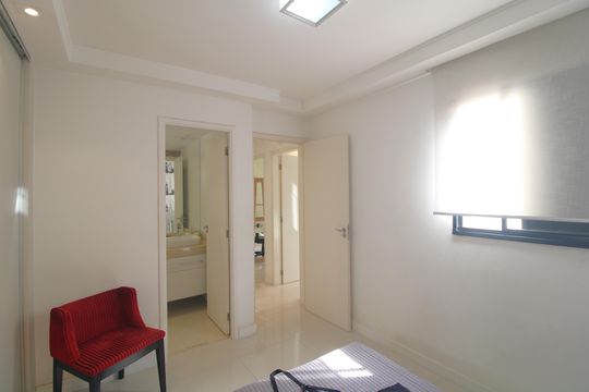 Suíte de apartamento à venda com 3 quartos, 75m² em Jardim Marajoara, São Paulo