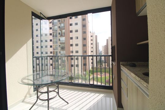 Sacada de apartamento à venda com 3 quartos, 75m² em Jardim Marajoara, São Paulo