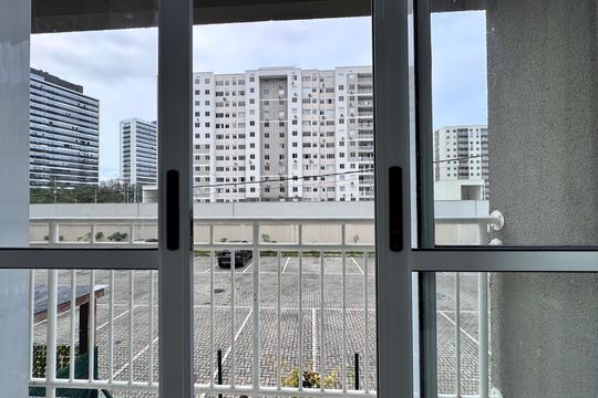 Varanda de apartamento para alugar com 2 quartos, 57m² em Barra Olímpica, Rio de Janeiro