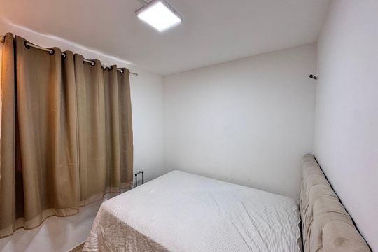 Quarto 1 de apartamento para alugar com 2 quartos, 57m² em Barra Olímpica, Rio de Janeiro