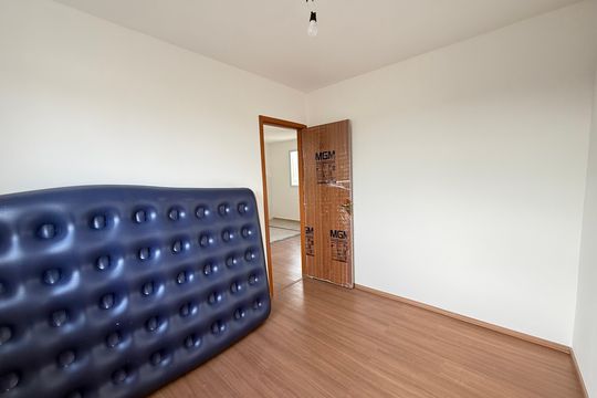 Quarto 2 de apartamento à venda com 2 quartos, 47m² em Praia, Contagem