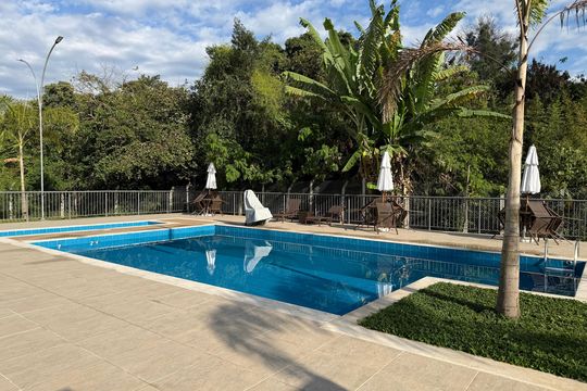 Área comum - Piscina de apartamento à venda com 2 quartos, 47m² em Praia, Contagem