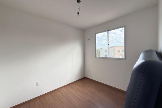 Quarto 2 de apartamento à venda com 2 quartos, 47m² em Praia, Contagem