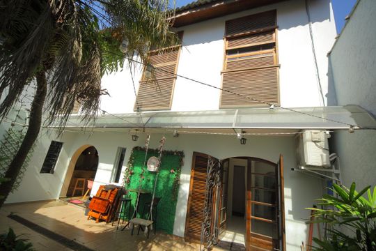 Vista Interna  de casa para alugar com 3 quartos, 320m² em Nova Petrópolis, São Bernardo do Campo