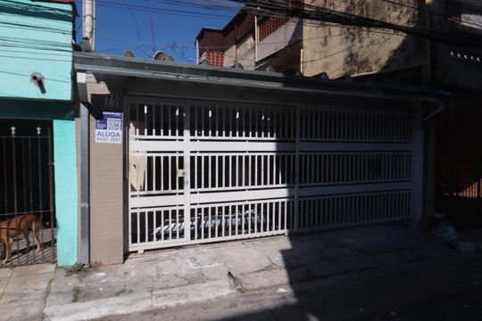 Fachada de casa para alugar com 2 quartos, 120m² em Vila Portuguesa, São Paulo