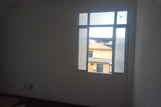 Sala de apartamento para alugar com 2 quartos, 60m² em Vila Paula, Duque de Caxias
