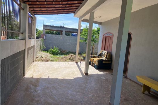 Área Externa de casa para alugar com 1 quarto, 225m² em Jardim Esperança, Cabo Frio