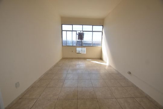 Apartamento para alugar com 2 quartos, 69m² em Vila Valqueire, Rio de Janeiro