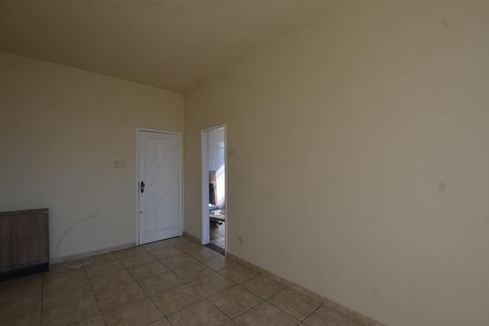 Sala de apartamento para alugar com 2 quartos, 69m² em Vila Valqueire, Rio de Janeiro