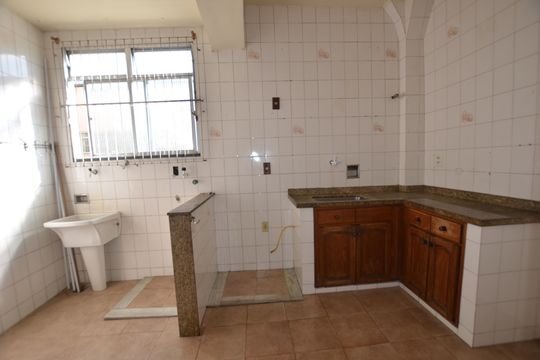 Cozinha/Área de serviço de apartamento para alugar com 2 quartos, 69m² em Vila Valqueire, Rio de Janeiro