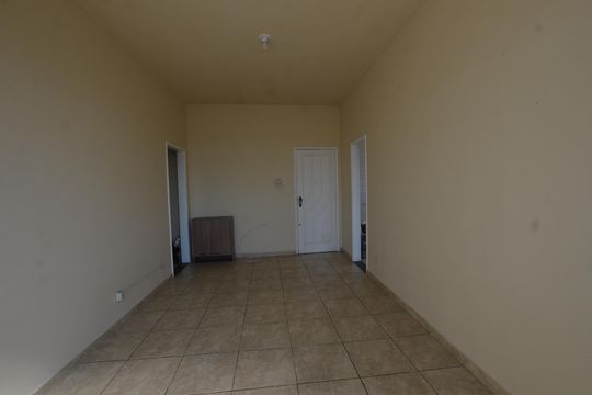 Sala de apartamento para alugar com 2 quartos, 69m² em Vila Valqueire, Rio de Janeiro