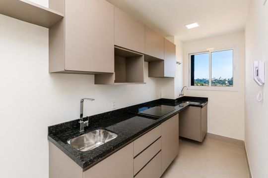 Cozinha de kitnet/studio para alugar com 1 quarto, 27m² em Passo d’Areia, Porto Alegre