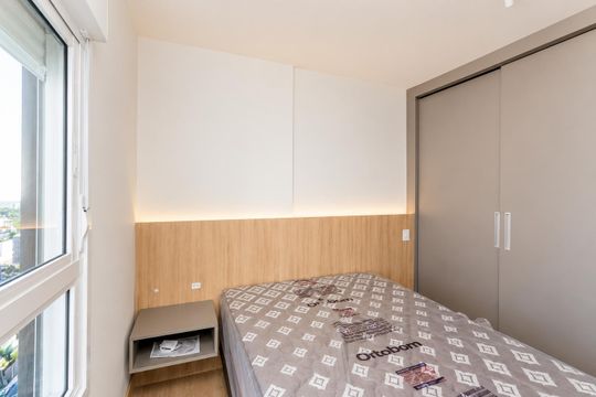 Quarto de kitnet/studio para alugar com 1 quarto, 27m² em Passo d’Areia, Porto Alegre