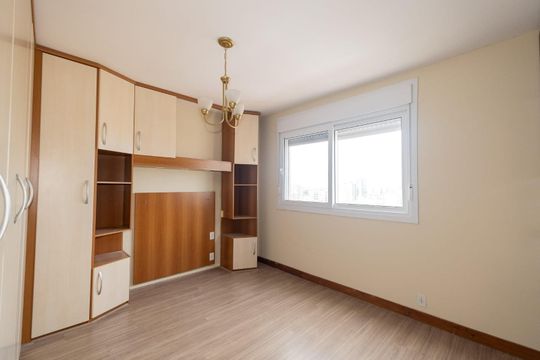 Quarto de apartamento para alugar com 3 quartos, 136m² em Centro, Pelotas