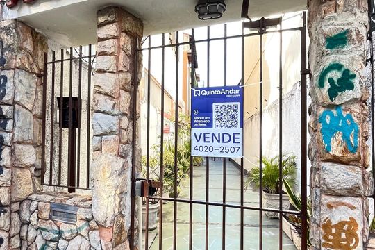 Plaquinha de casa à venda com 3 quartos, 142m² em Tijuca, Rio de Janeiro