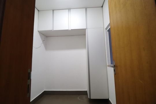 Área de Serviço de casa para alugar com 3 quartos, 250m² em Brasil, Uberlândia